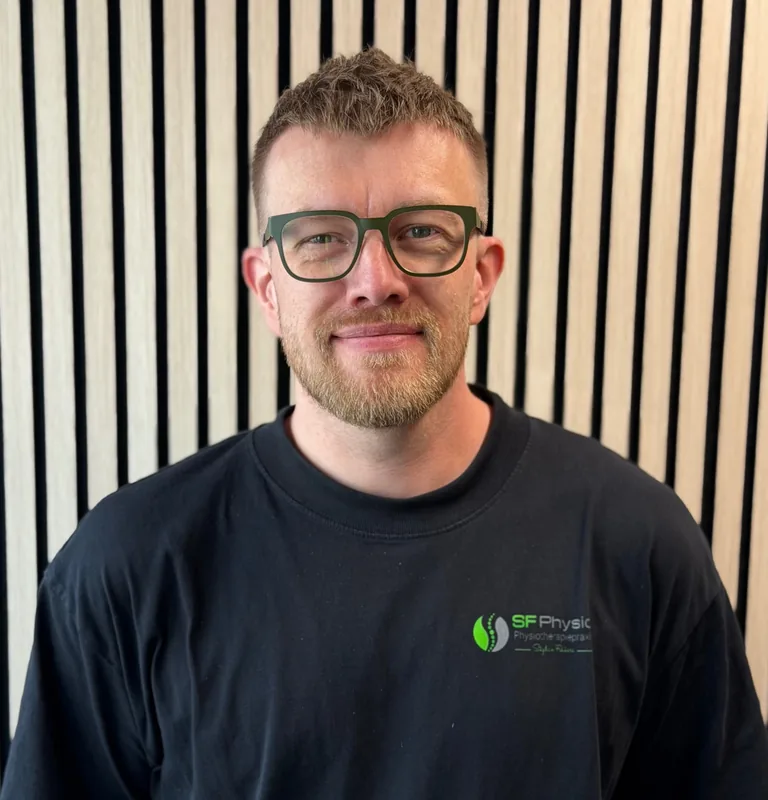 Stephan Fekkers, Physiotherapeut B.Sc. und Praxisinhaber von SF Physio
